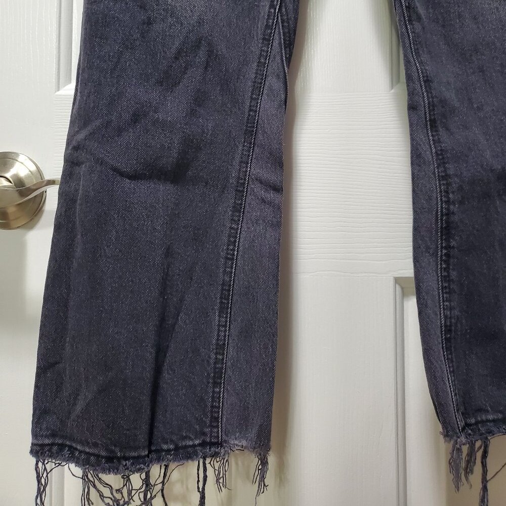 Abercrombie & Fitch The Kick Flare Ultra High-Rise Jeans | Size 28L - Picture 3 of 5